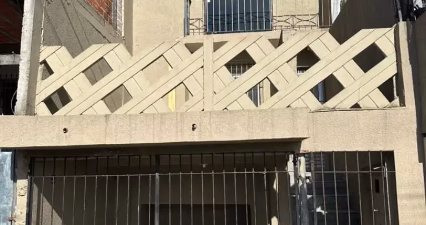 Casa a venda aceita financiamento, região zona leste - bairro vilma flor 20 minutos da estação de trem guaianazes