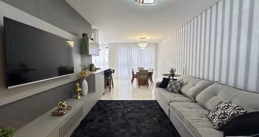 Apartamento mobiliado de 3 suítes na meia praia em itapema, sc