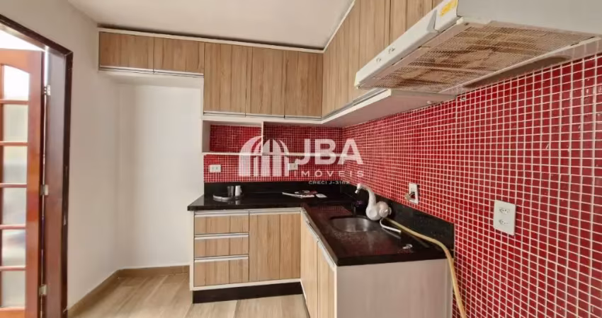 Casa em condomínio fechado com 3 quartos à venda na Rua Velcy Bolívar Grandó, 425, Uberaba, Curitiba