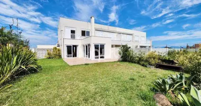 Sobrado à venda, 3 quartos, 1 suíte, 2 vagas, condomínio pateo marbella - xangri-lá/rs