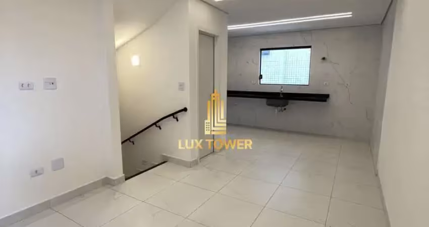 Casa de 94m2 em condomínio fechado com 2 quartos 2 suítes e garagem individual