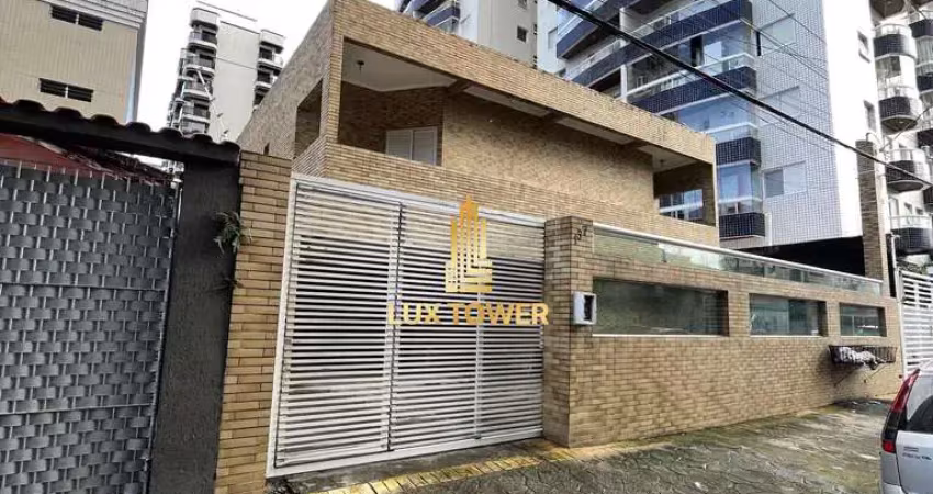 Casa sobrado em condomínio de 75m2 c/ 2 quartos 2 suítes e sacada com vista rua