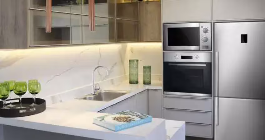 Sobrado com 110m  privativos, 3 dormitórios, sendo 1 suíte, 2 vagas de garagem.