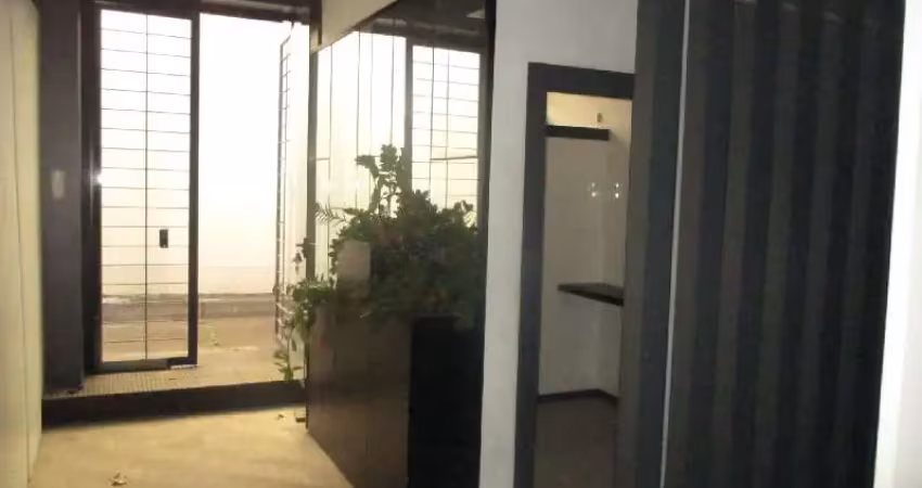 Barracão / Galpão / Depósito para alugar na Rua Câncio Gomes, 201, Floresta, Porto Alegre