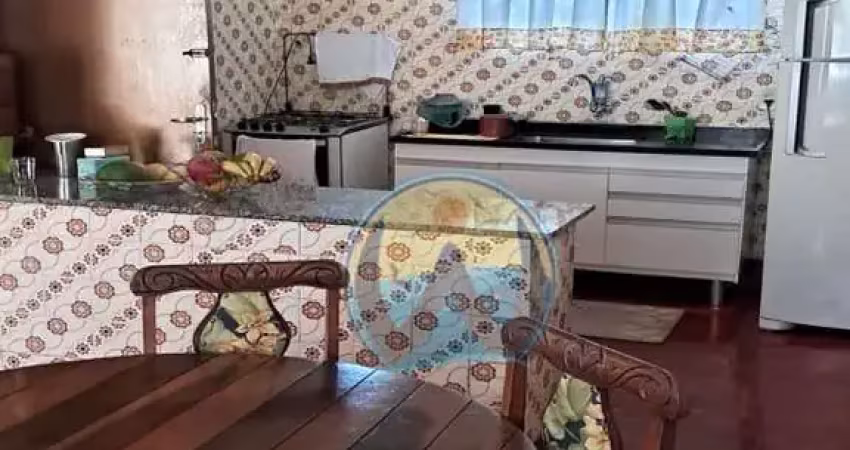 Casa com 2 quartos à venda no Centro, Ubatuba 