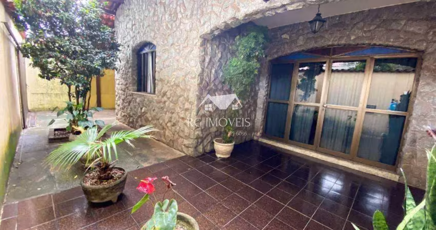 Casa com 3 quartos à venda no Milionários (Barreiro), Belo Horizonte 