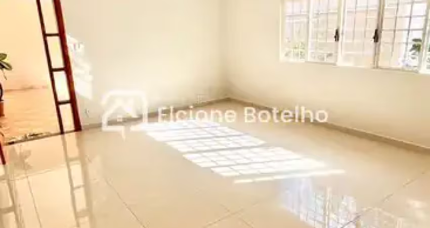 Casa para locação de aprox. 240 m², com 6 quartos, no bairro santa mônica - uberlândia - mg