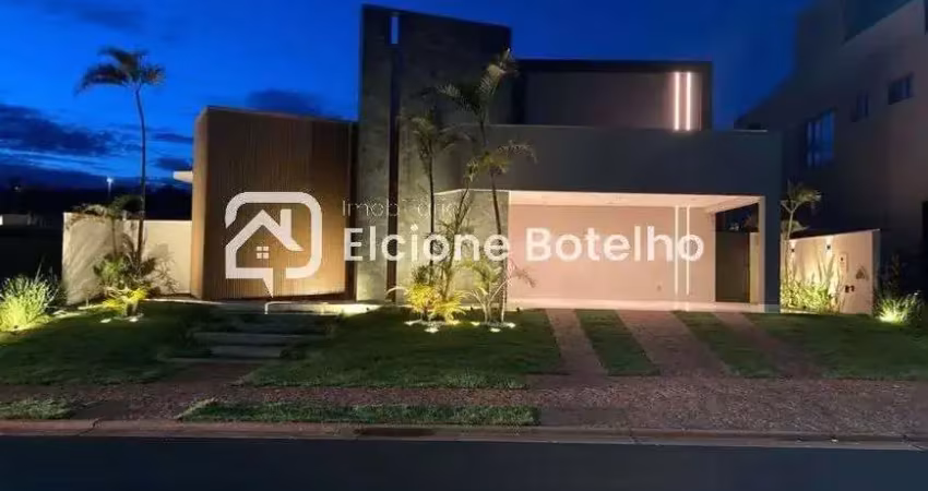 Casa em condomínio fechado com 3 quartos à venda no Granja Marileusa, Uberlândia 