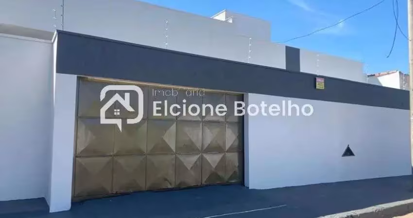 Casa com 3 quartos à venda no Osvaldo Rezende, Uberlândia 