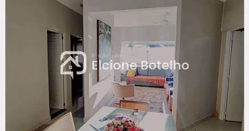 Casa com 5 quartos à venda no Conjunto Segismundo Pereira, Uberlândia 