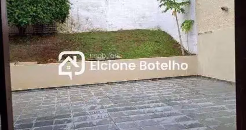 Casa com 3 quartos à venda na Cidade Jardim, Uberlândia 
