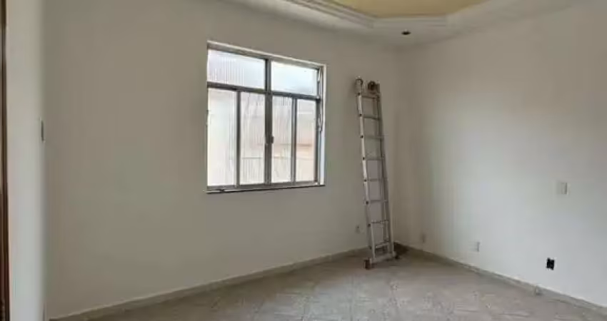 Vendo apt. de 03 quartos em rua totalmente residencial em pilares r$ 270.000,00