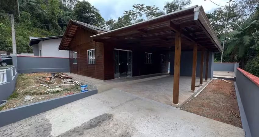 Casa à venda no bairro jaraguá 84 em jaraguá do sul/sc