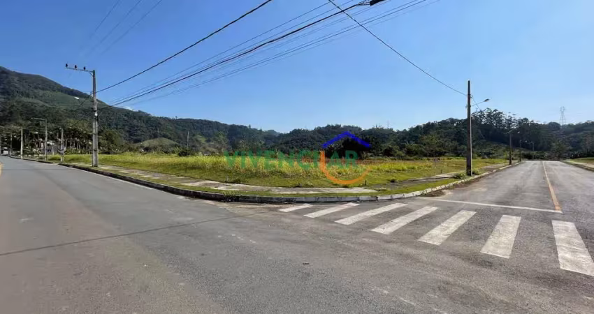 Terreno de esquina no bairro braço do ribeirão cavalo