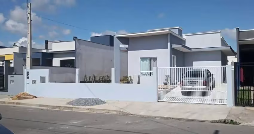 Casa à venda no bairro três rios do norte em jaraguá do sul/sc