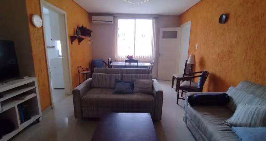 Apartamento 2 dormitórios(quartos) na praia em santos