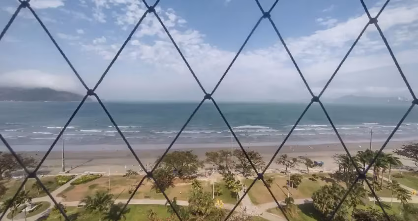 Apartamento 2  dormitórios(suítes) no embaré santos