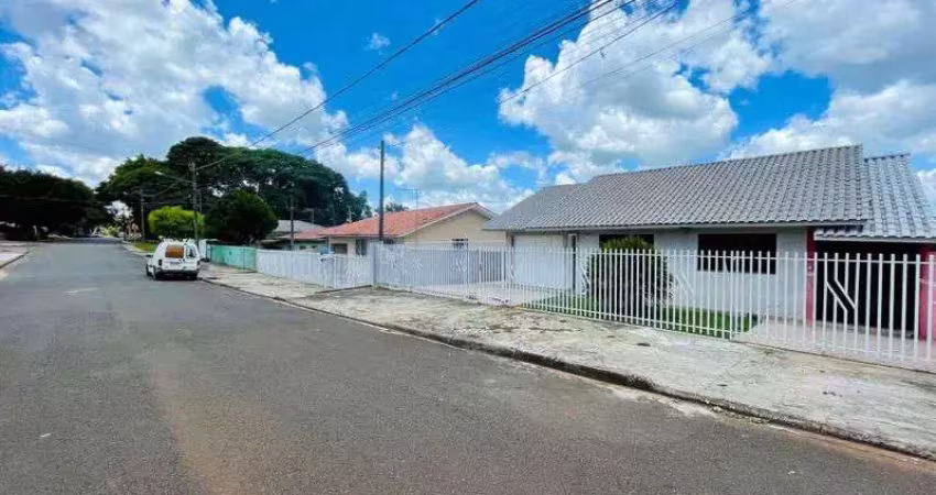Casa à venda na Rua Moacir Lazzarotto de Oliveira, 477, Chapada, Ponta Grossa