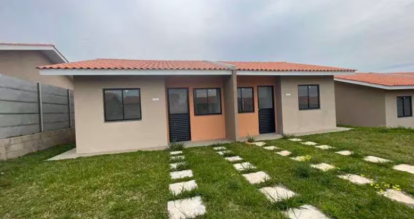 Casa com 2 quartos para alugar na Rua Arno Wolf, Colônia Dona LuÍza, Ponta Grossa