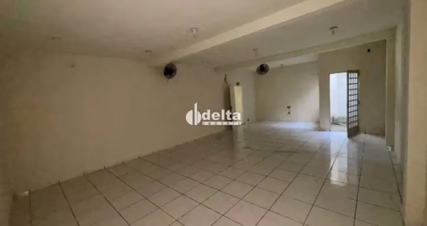 Casa comercial disponível para locação no bairro pampulha em uberlândia-mg