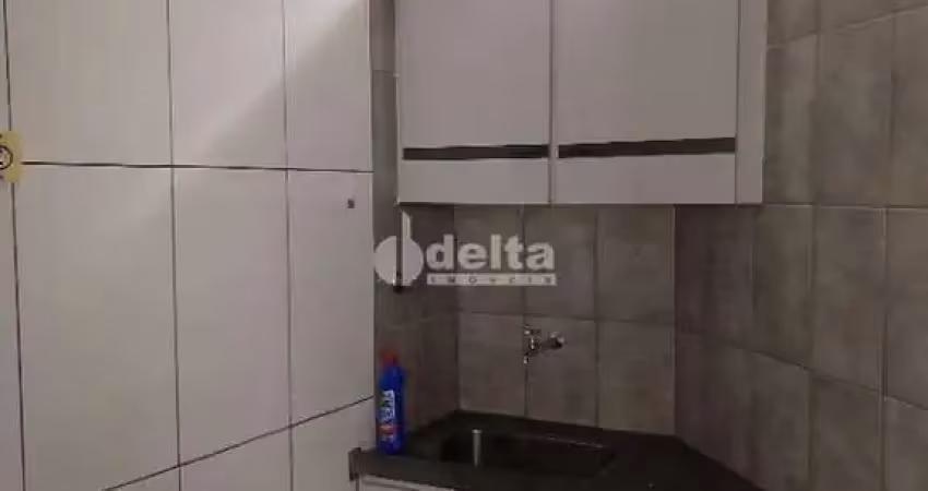 Sala comercial disponível para locação no bairro santa mônica em uberlândia-mg