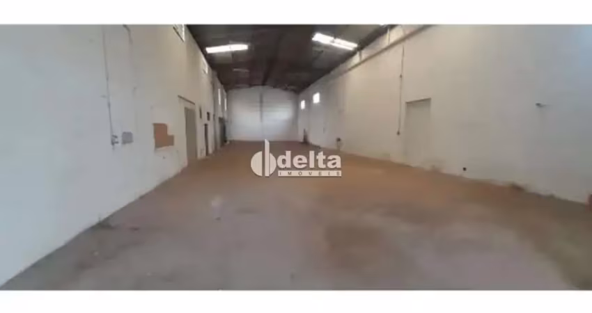 Galpão disponível para locação no bairro jardim brasília em uberlândia-mg