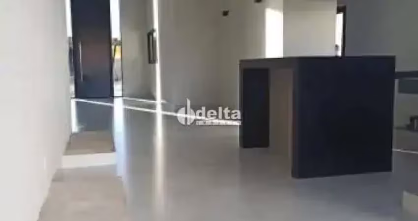 Casa em condomínio disponível para locação no bairro granja marileusa em uberlândia-mg.
