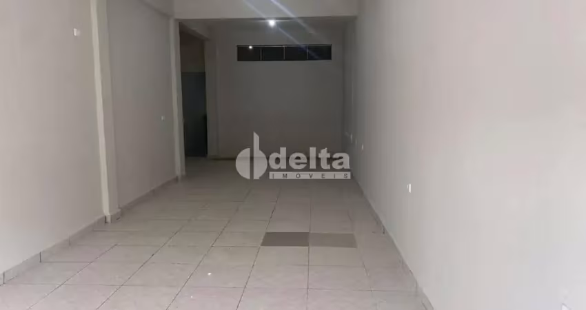 Loja disponível para locação no bairro brasil em uberlândia-mg