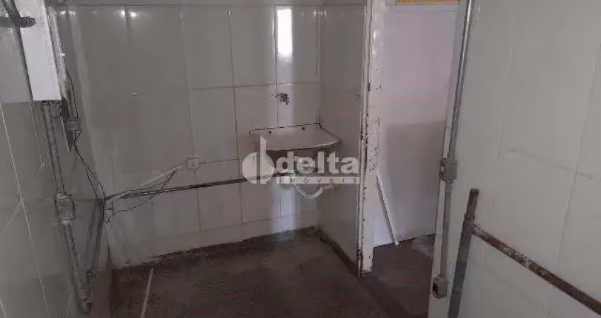 Loja disponível para locação no bairro maravilha em uberlândia - mg.