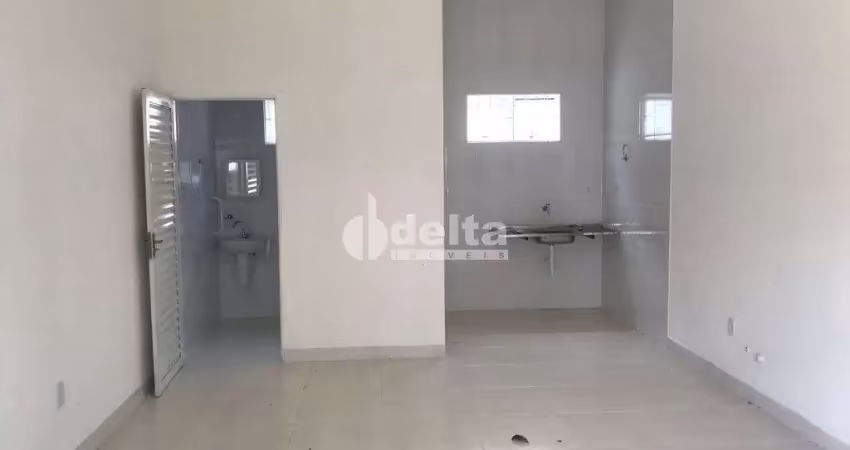 Loja disponível para locação no bairro jardim canaã em uberlândia-mg.