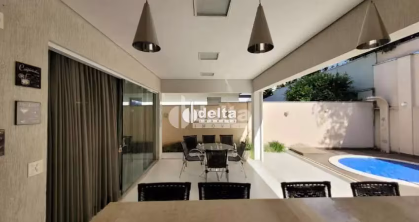 Casa em condomínio fechado com 3 quartos para alugar no Nova Uberlândia, Uberlândia 