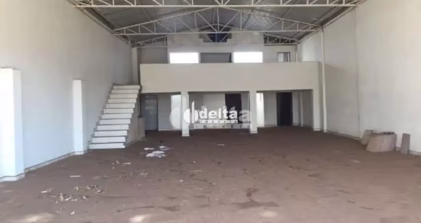 Galpão disponível para locação no bairro bom jesus em uberlândia-mg