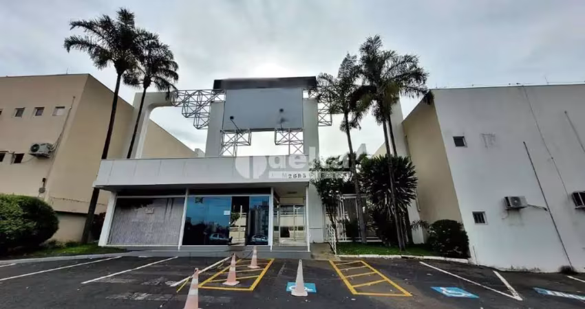 Loja disponível para locação no bairro santa mônica em uberlândia-mg