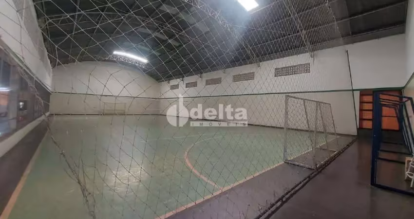 Galpão disponível para locação no bairro tibery em uberlândia-mg