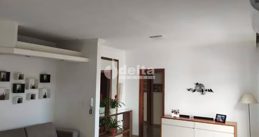 Casa residencial e comercial disponível para locação e venda no bairro cidade jardim em uberlândia-mg.