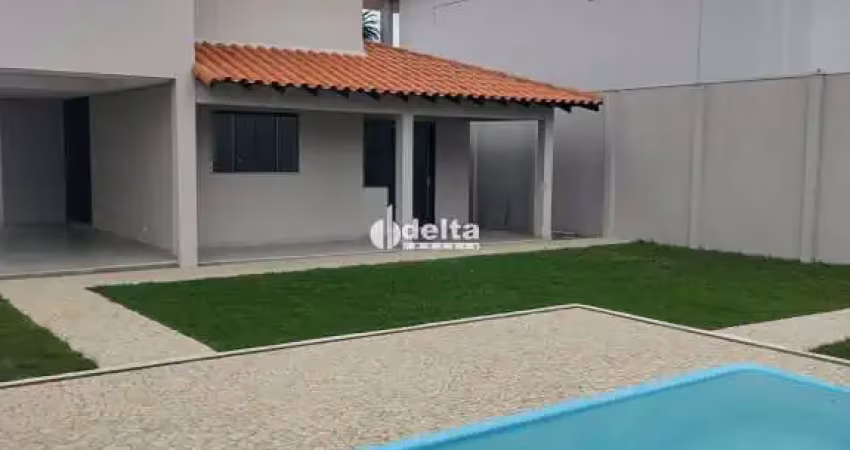 Casa residencial disponível para locação no bairro jardim karaíba em uberlândia-mg