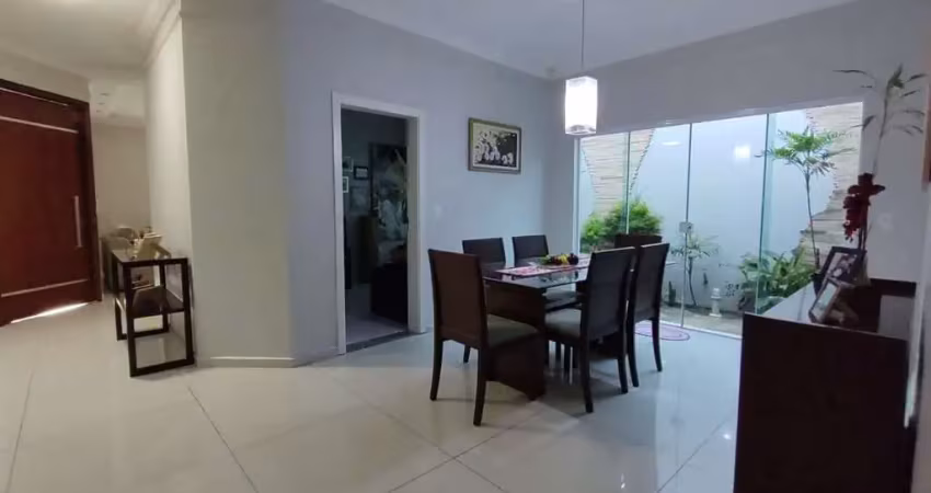 Casa residencial disponível para locação no bairro santa mônica em uberlândia-mg.