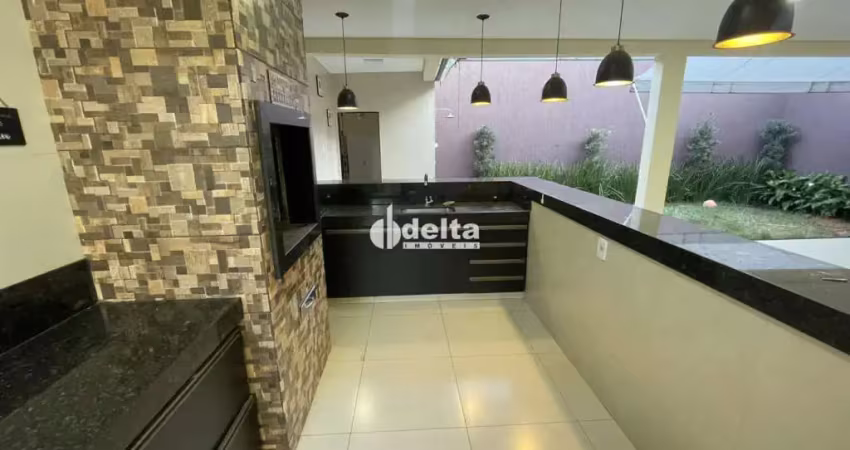 Casa residencial disponível para locação no bairro roosevelt em uberlândia-mg.