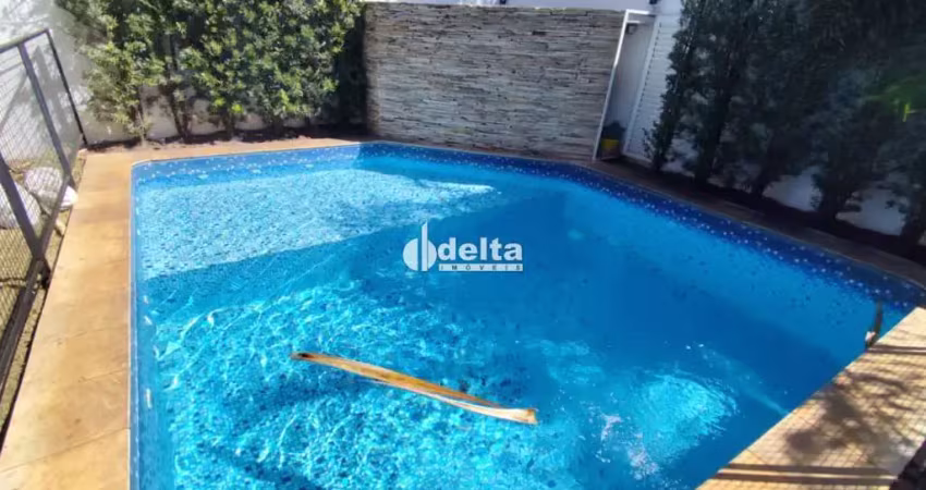 Casa residencial em condomínio disponível para locação no bairro gávea em uberlândia-mg.