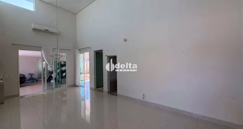 Casa comercial disponível para venda no bairro cidade jardim em uberlândia-mg.