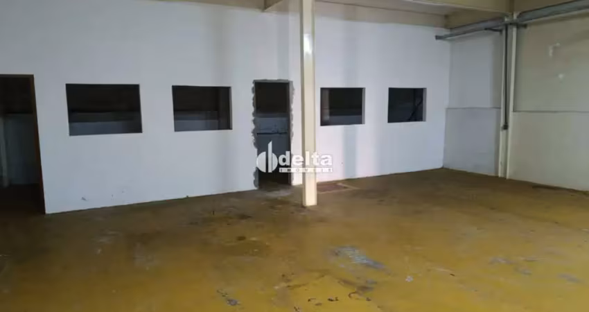 Galpão disponível para locação no bairro tibery em uberlândia-mg.
