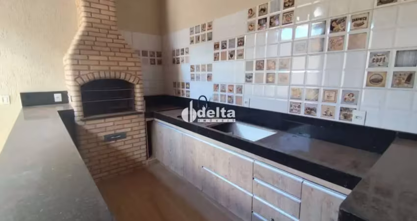 Casa residencial disponível para locação no bairro cidade jardim em uberlândia-mg.