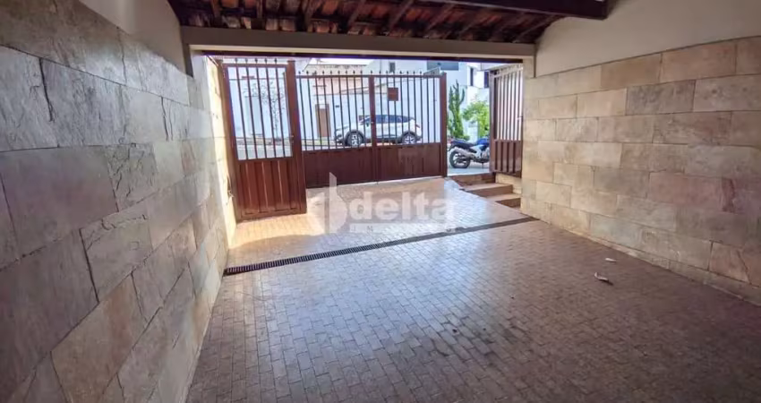 Casa disponível para venda no bairro tabajaras em uberlândia-mg