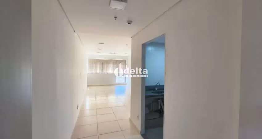 Sala comercial disponível para locação no bairro brasil em uberlândia-mg.