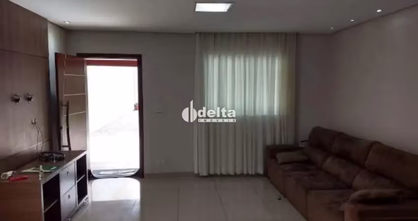 Casa residencial com 3 quartos, disponível para locação no bairro minas gerais em uberlândia-mg