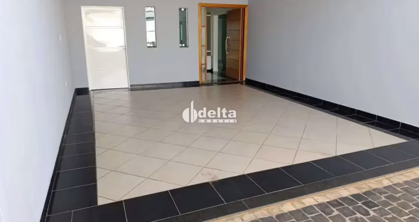 Casa residencial com 3 quartos disponível para locação no bairro santa rosa em uberlândia-mg.