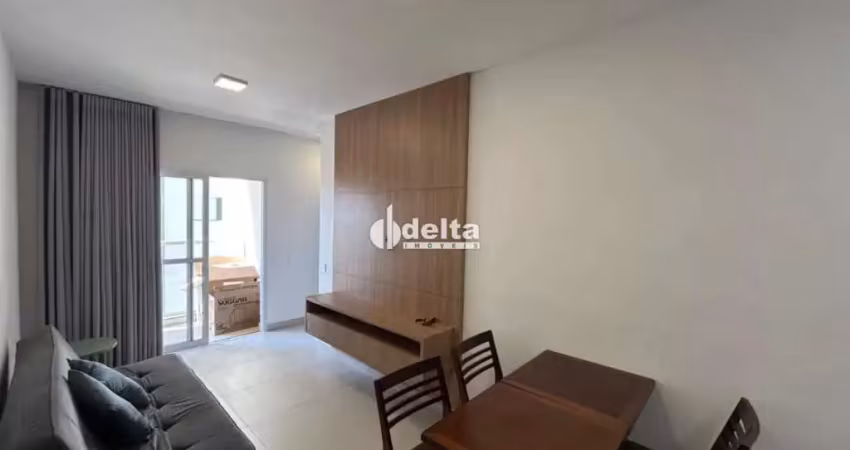 Apartamento mobiliado com 2 quartos sendo 1 suíte disponível para locação no bairro jaraguá em uberlândia-mg.