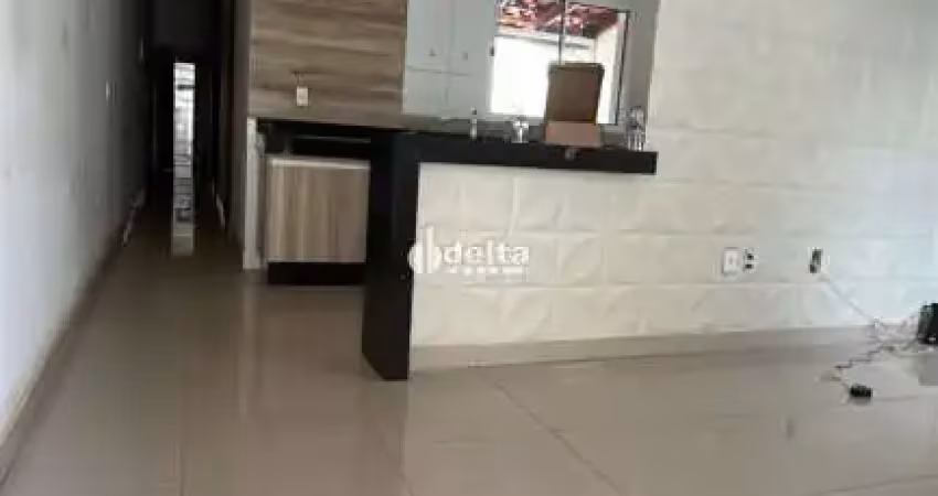 Casa disponível para locação no bairro jardim ipanema em uberlândia-mg