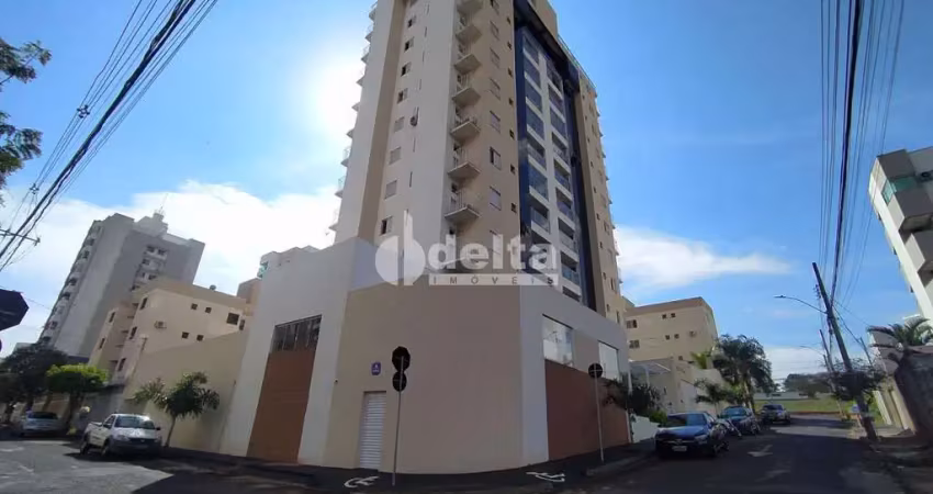 Apartamento com 2 quartos sendo 1 suite, disponível para locação no bairro copacabana em uberlândia-mg