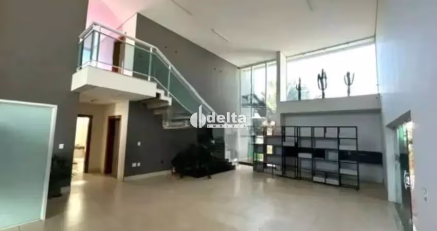Casa residencial/comercial com 4 quartos sendo 2 suítes disponível para locação no bairro novo mundo em uberlândia - mg.